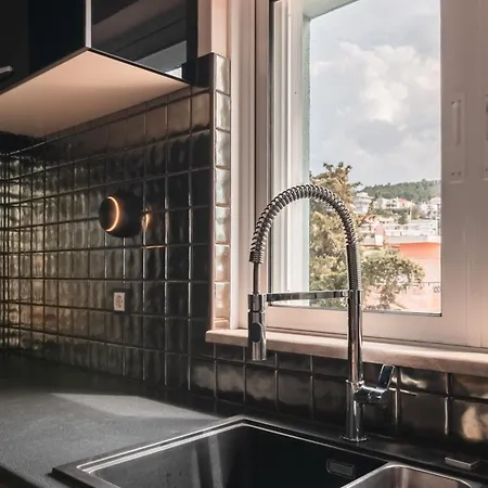Apartment Alpha Delight